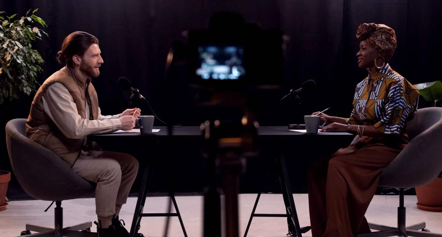 Setting Up a Studio Interview: A Practical Guide From Sound Check to Recording
